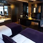 Hotel Canal House