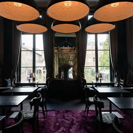 Canal House Hotell