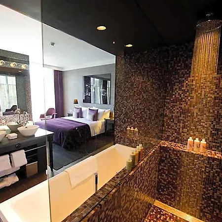 Canal House