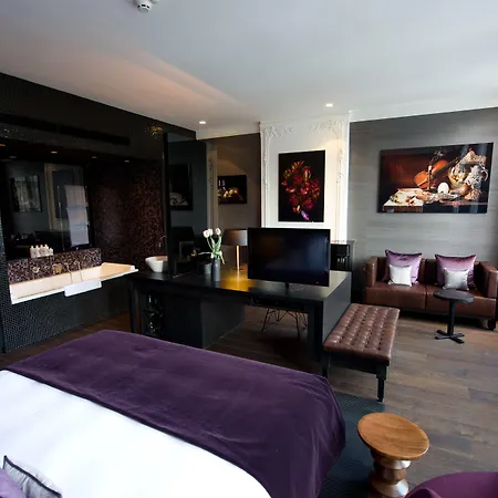 Hotel Canal House