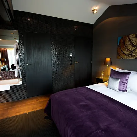 Hotel Canal House 4*