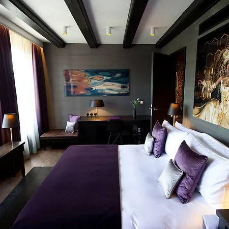 Canal House