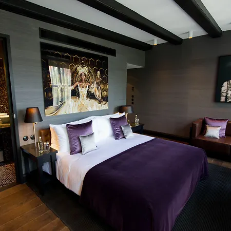 ホテル Canal House 4*